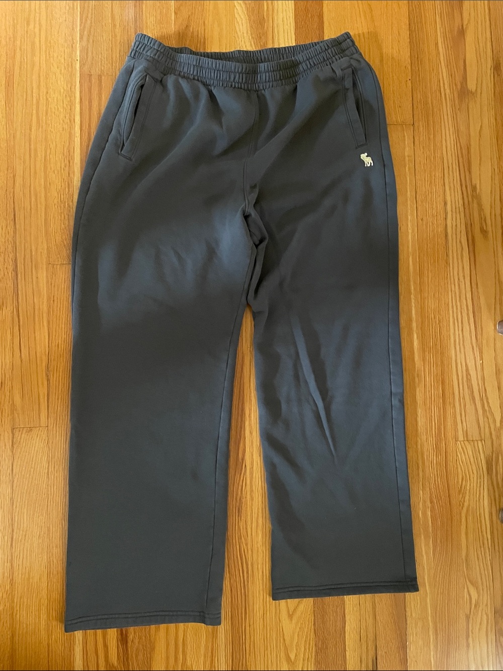 Men’s Dark Gray Active Sweatpants